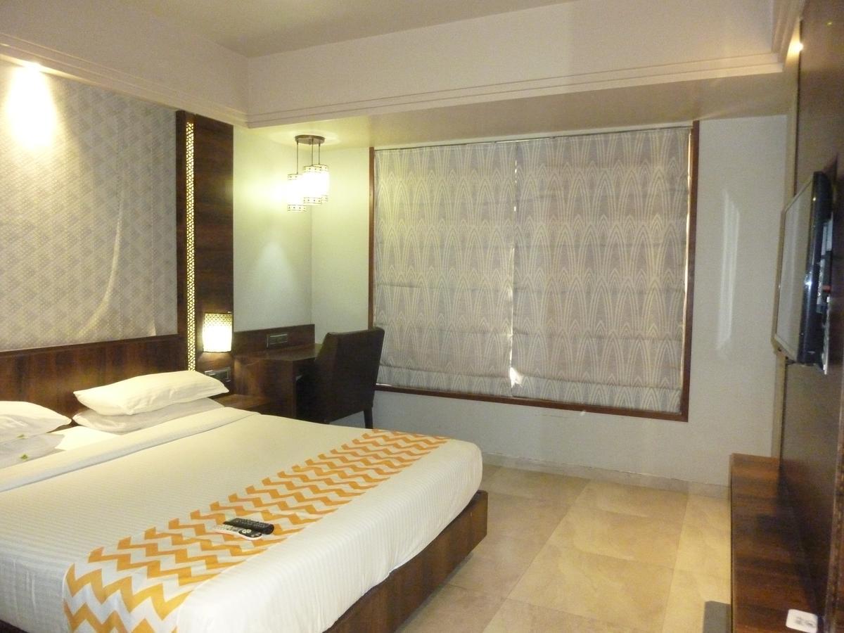 Hotel New Bengal Mumbai Exteriör bild