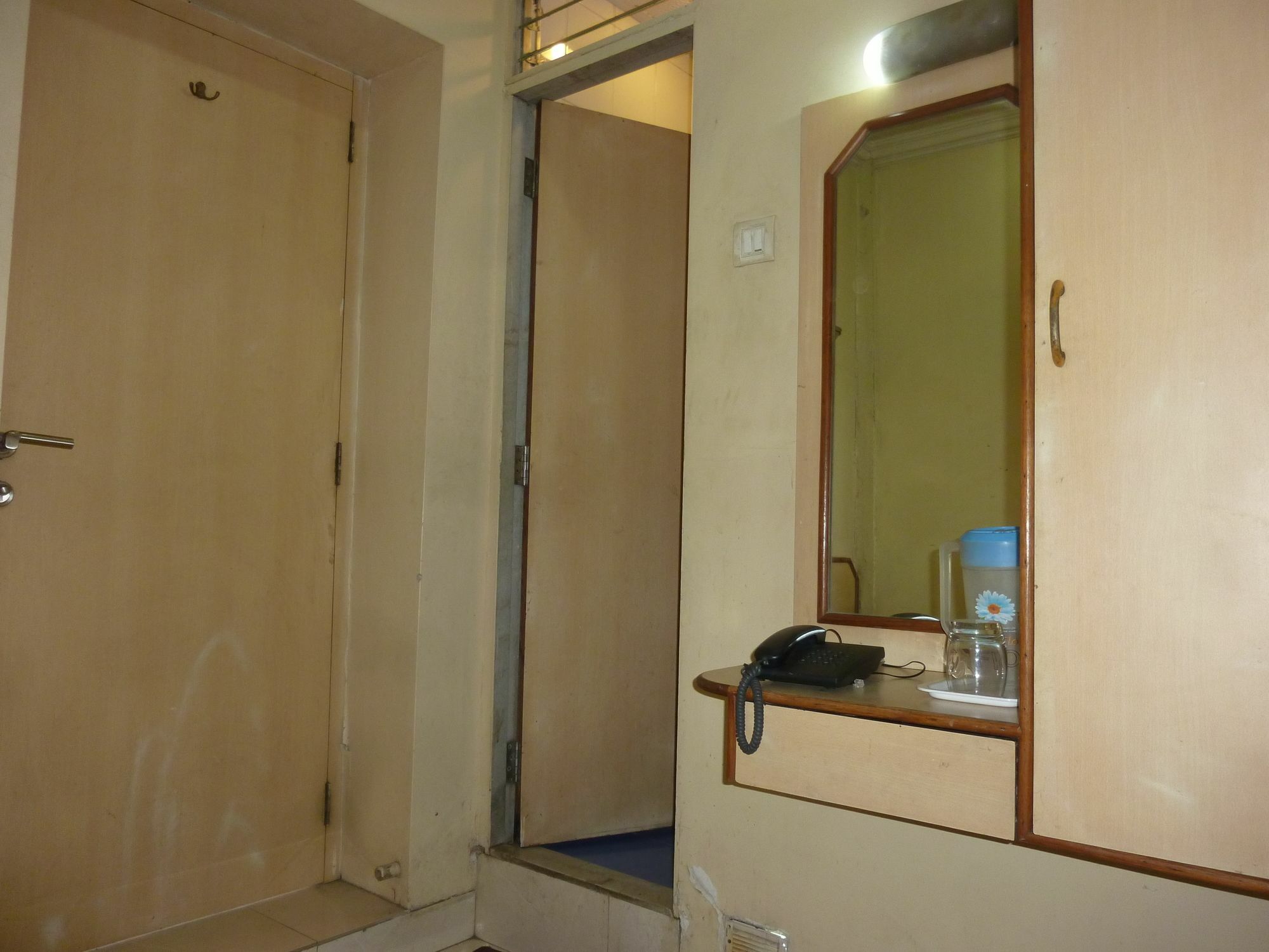 Hotel New Bengal Mumbai Exteriör bild